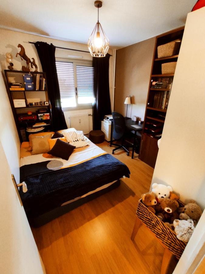 "Home Sweet Home" - 70M2 - Proche Lyon, Eurexpo, Groupama & Matmut Stadium, Ldlc Arena Saint-Priest  Ngoại thất bức ảnh
